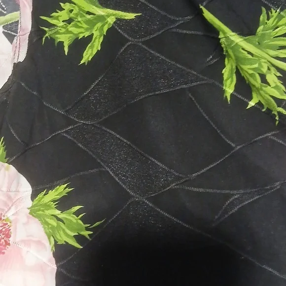 CDW Creative Design Works Floral Sleeveless Top - M - Picture 8 of 8